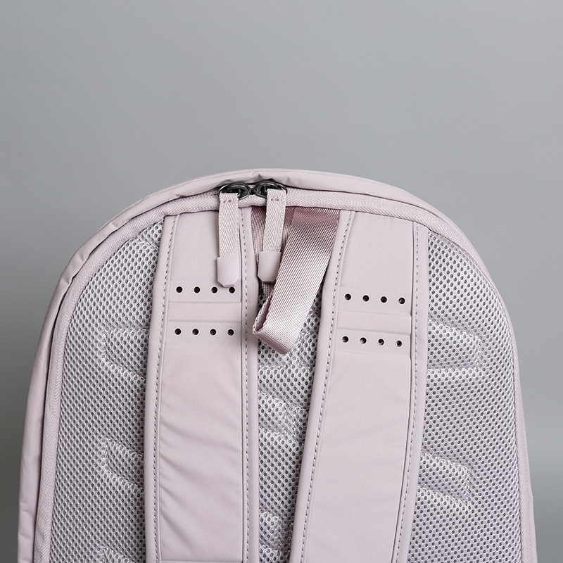  розовый рюкзак Nike Legend Training Backpack 15L BA5439-677 - цена, описание, фото 6